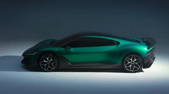 Tajemniczy gracz z Chin rzuca rękawicę Ferrari i Lamborghini. 1000-konny debiut Starry Sky Automotive na CES 2026